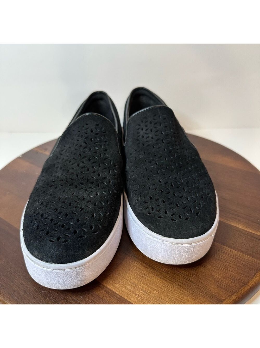 Vionic Kani Slip On Sneaker Black Laser Cut Leather Comfort Shoes Arch Support